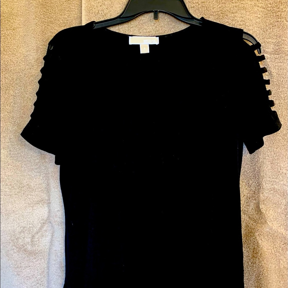 Black shirt